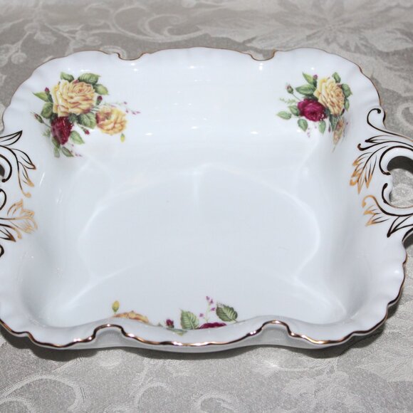 Vintage Floral Ceramic Dish Set - Picture 7 of 9